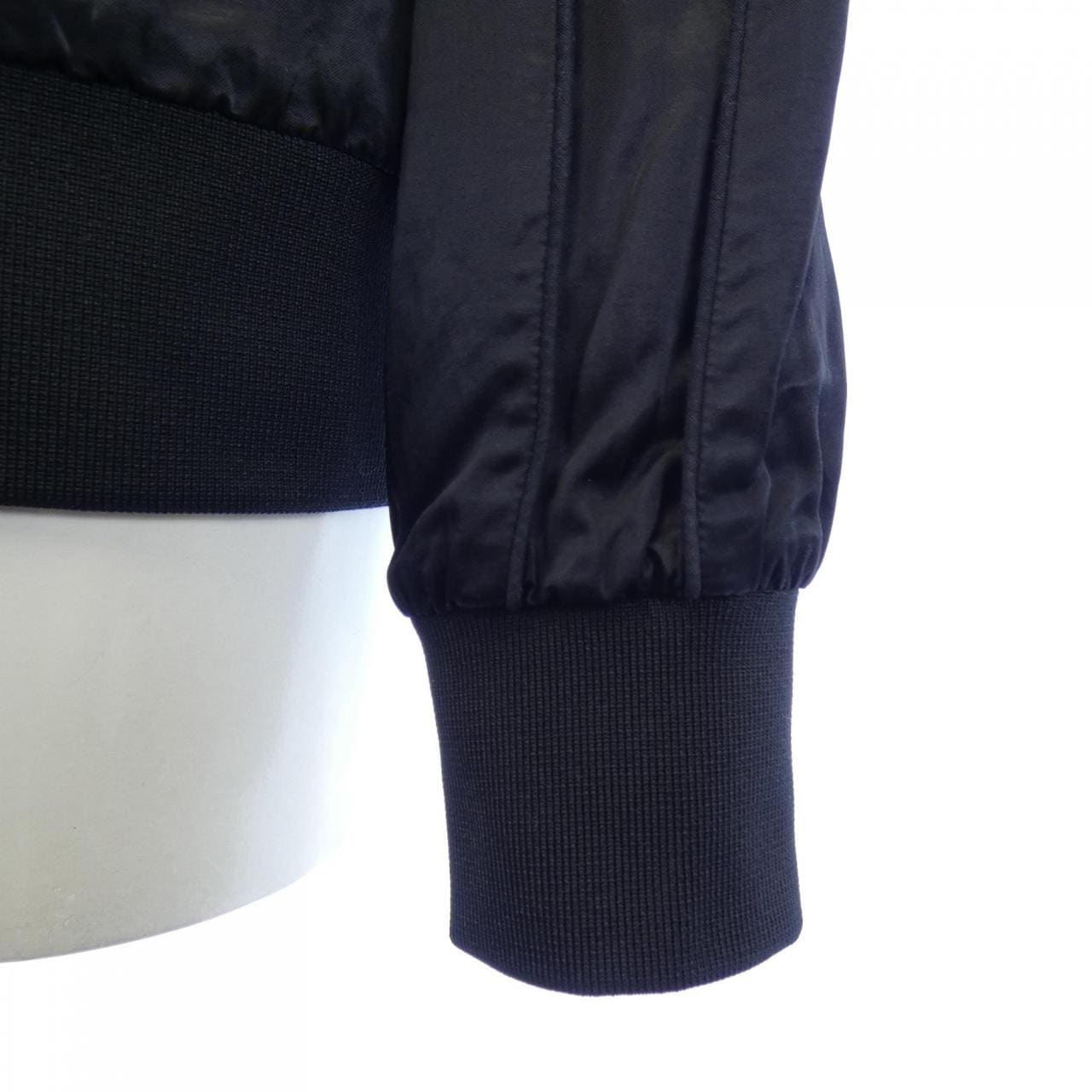 ヴァレンティノ VALENTINO ブルゾン