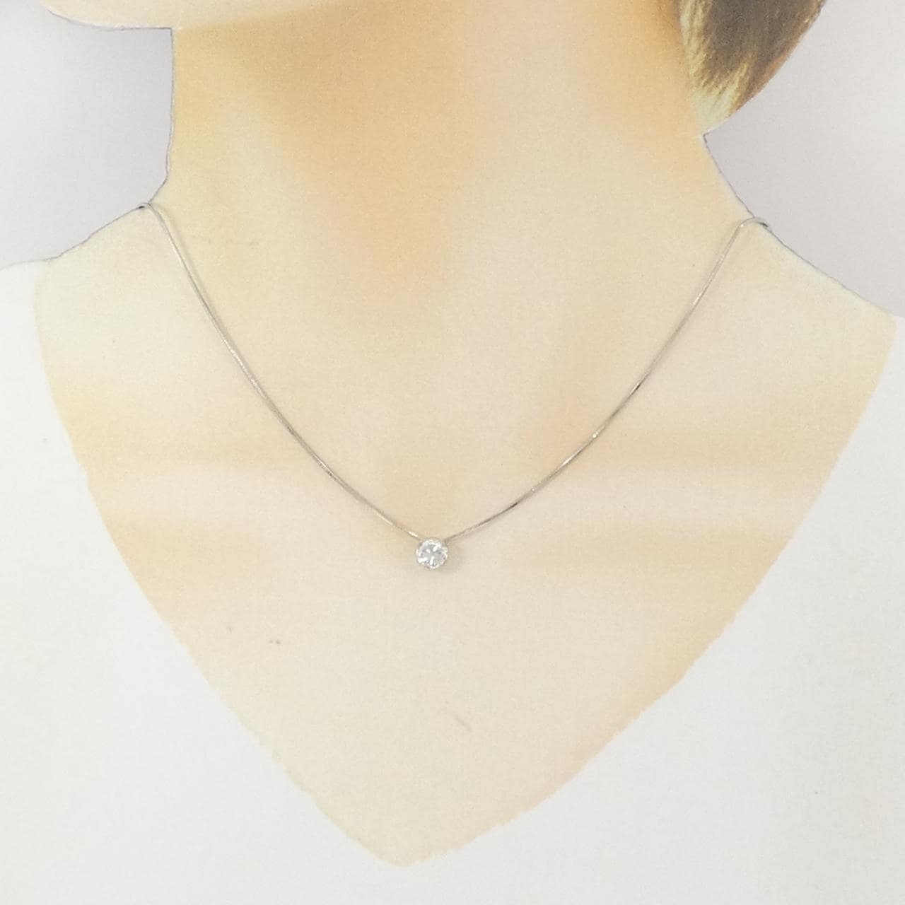 PT900/PT850 ソリティア ダイヤモンド ネックレス 0.710CT