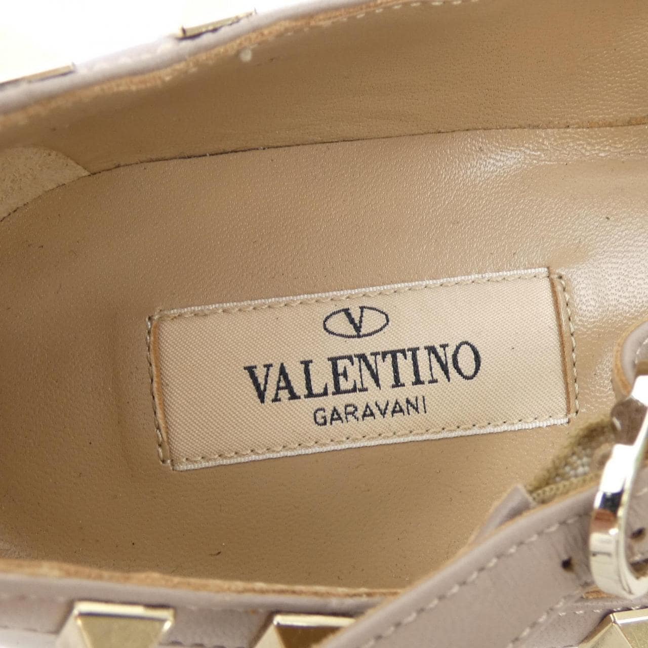 ヴァレンティノガラヴァーニ VALENTINO GARAVANI TW2S0376 パンプス
