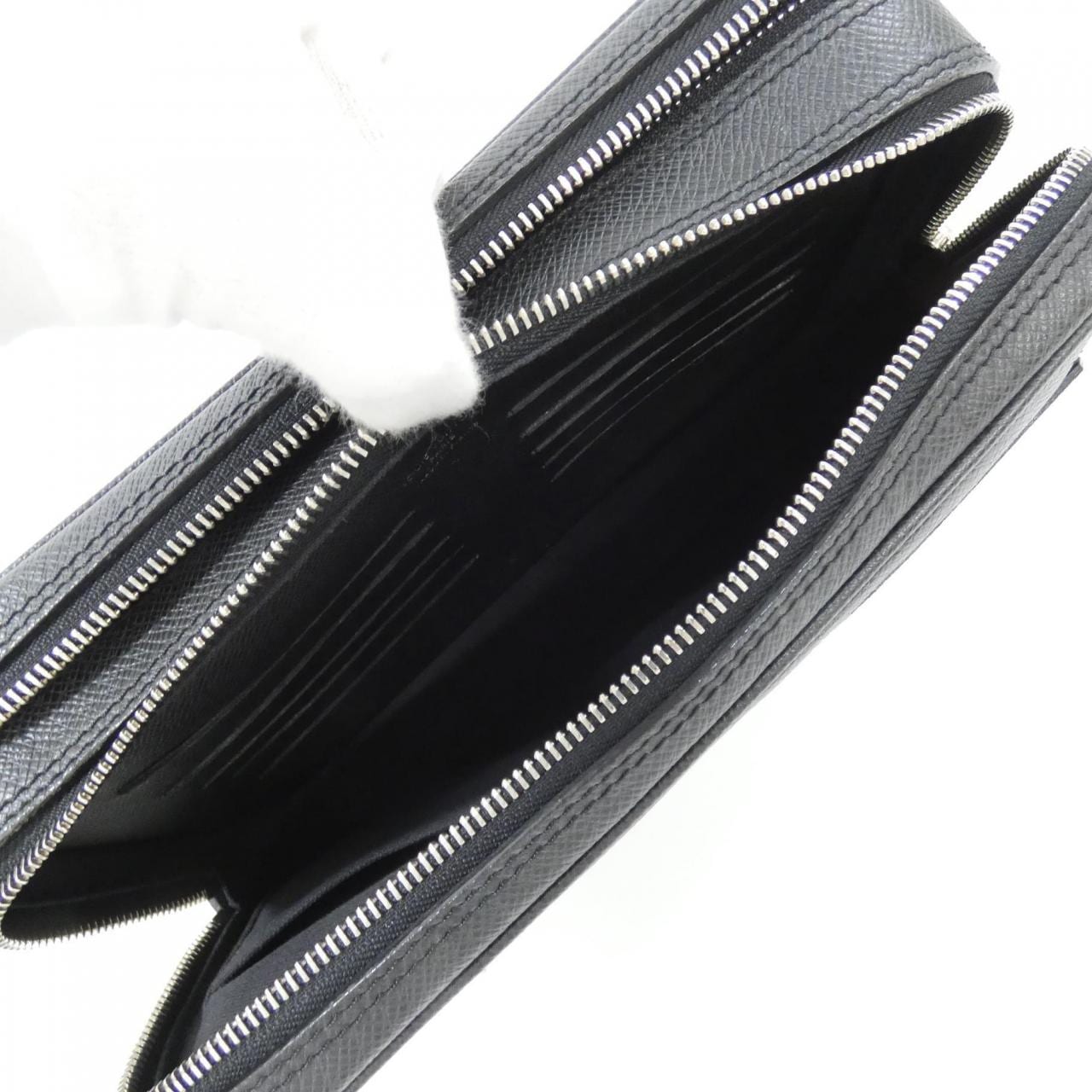 ルイヴィトン タイガ パヴェル M31142 セカンドバッグ