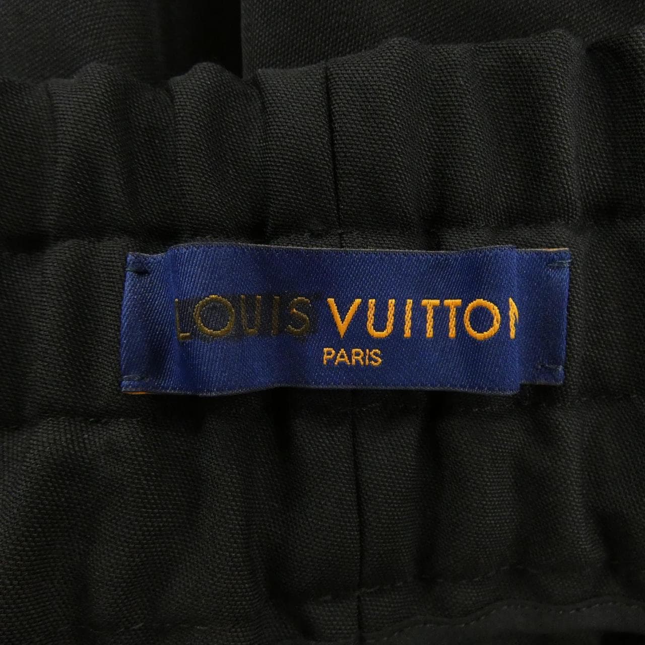 ルイヴィトン LOUIS VUITTON HKP68WTTX ショートパンツ