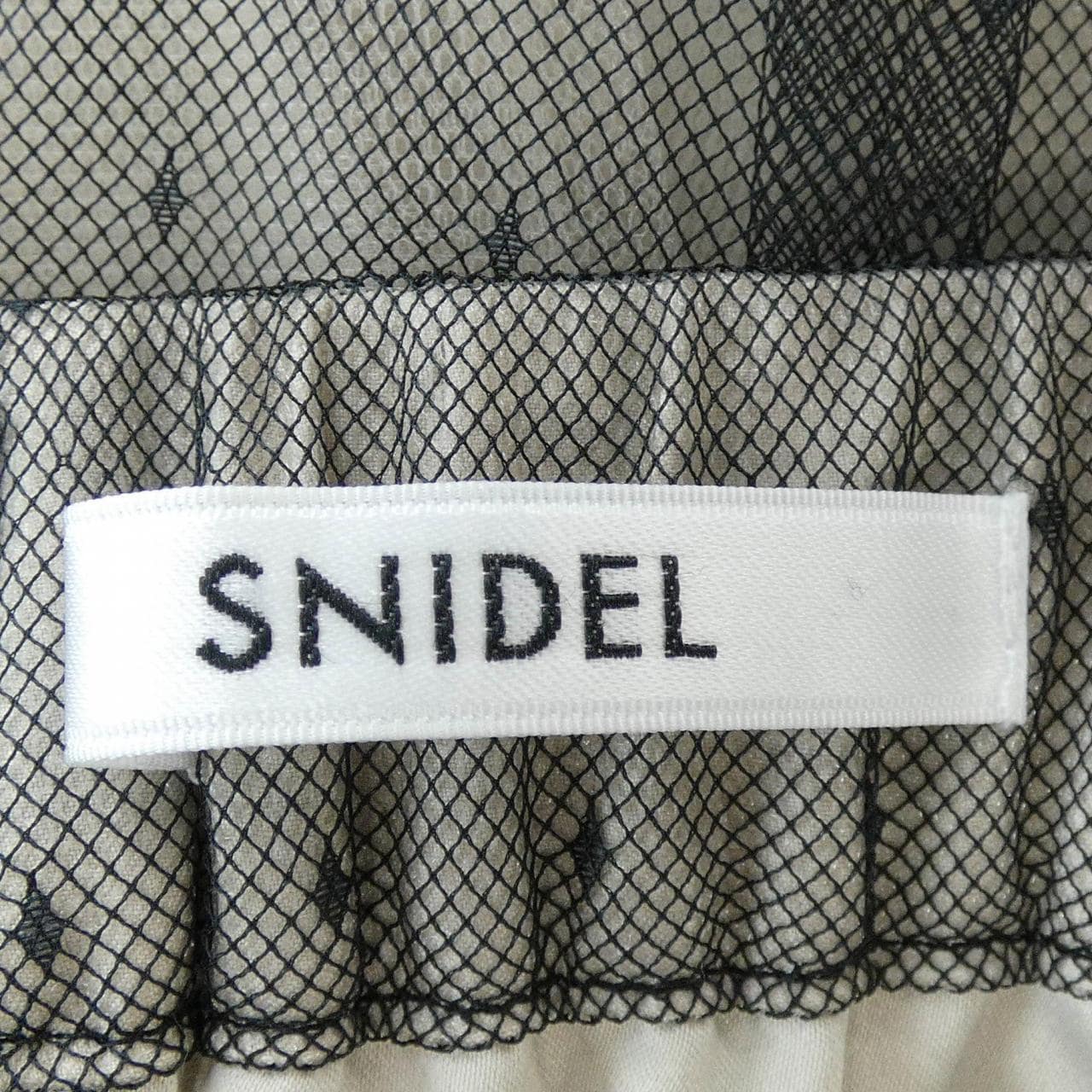 斯奈德尔Snidel裙