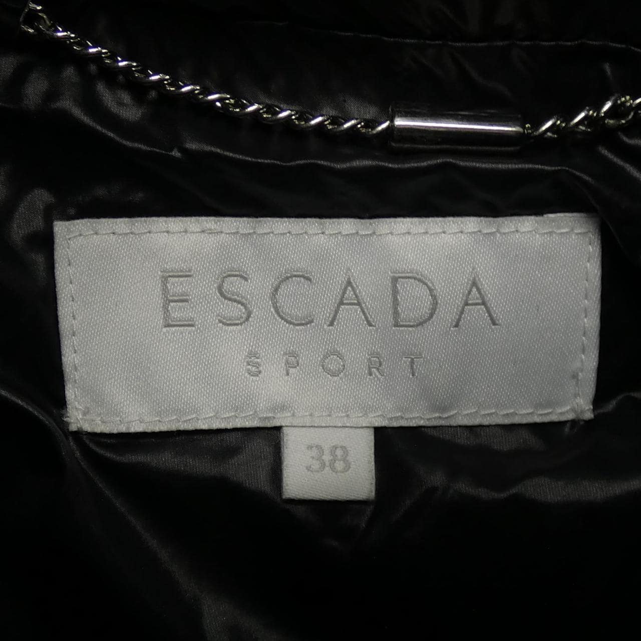 エスカーダスポート ESCADA SPORT ダウンジャケット