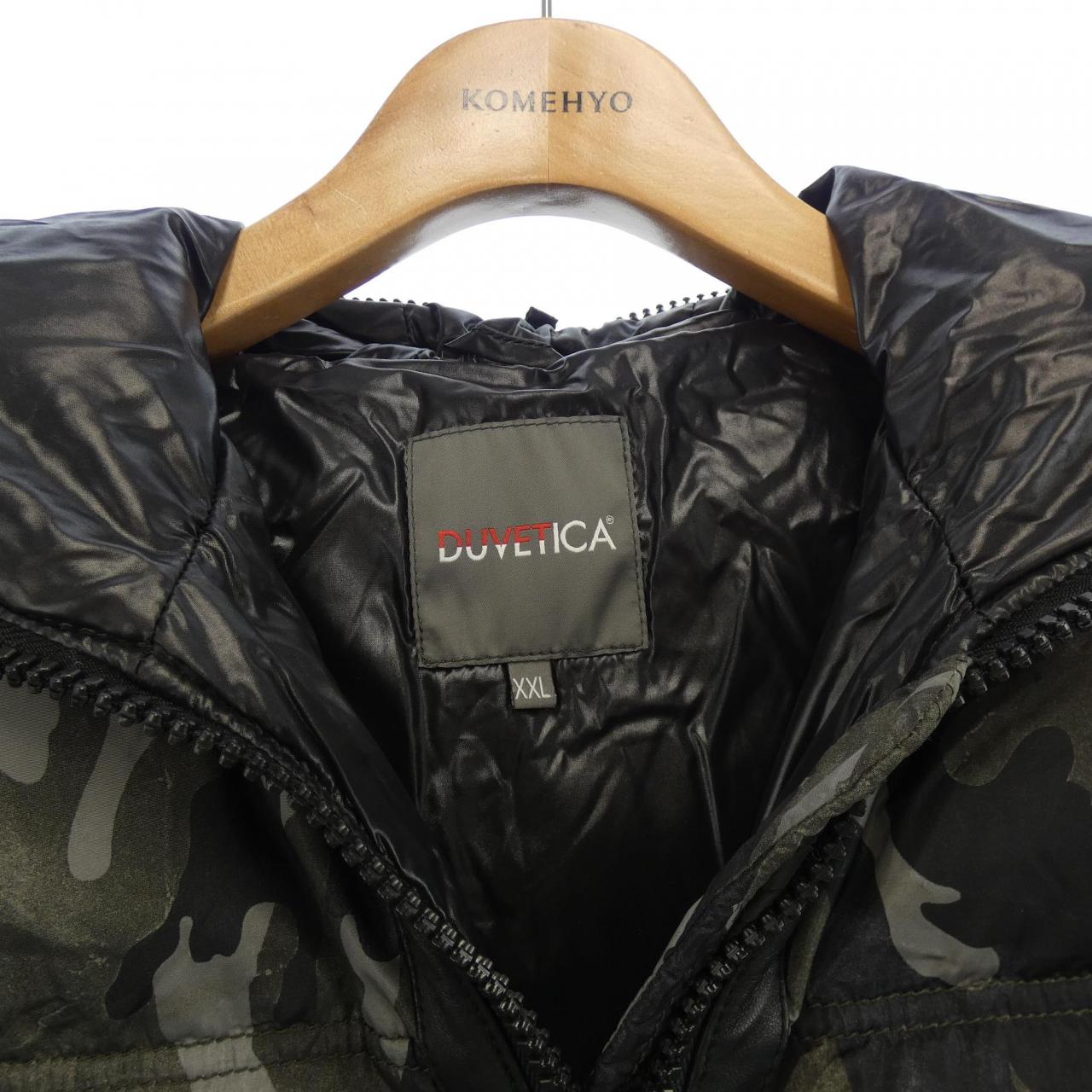 デュベティカ DUVETICA ダウンジャケット