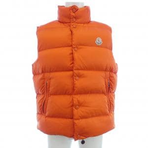 Moncler オレンジ ダウンベスト ペッパージャパンコンポレーション Moncler オレンジ ダウンベスト ペッパージャパンコンポレーション