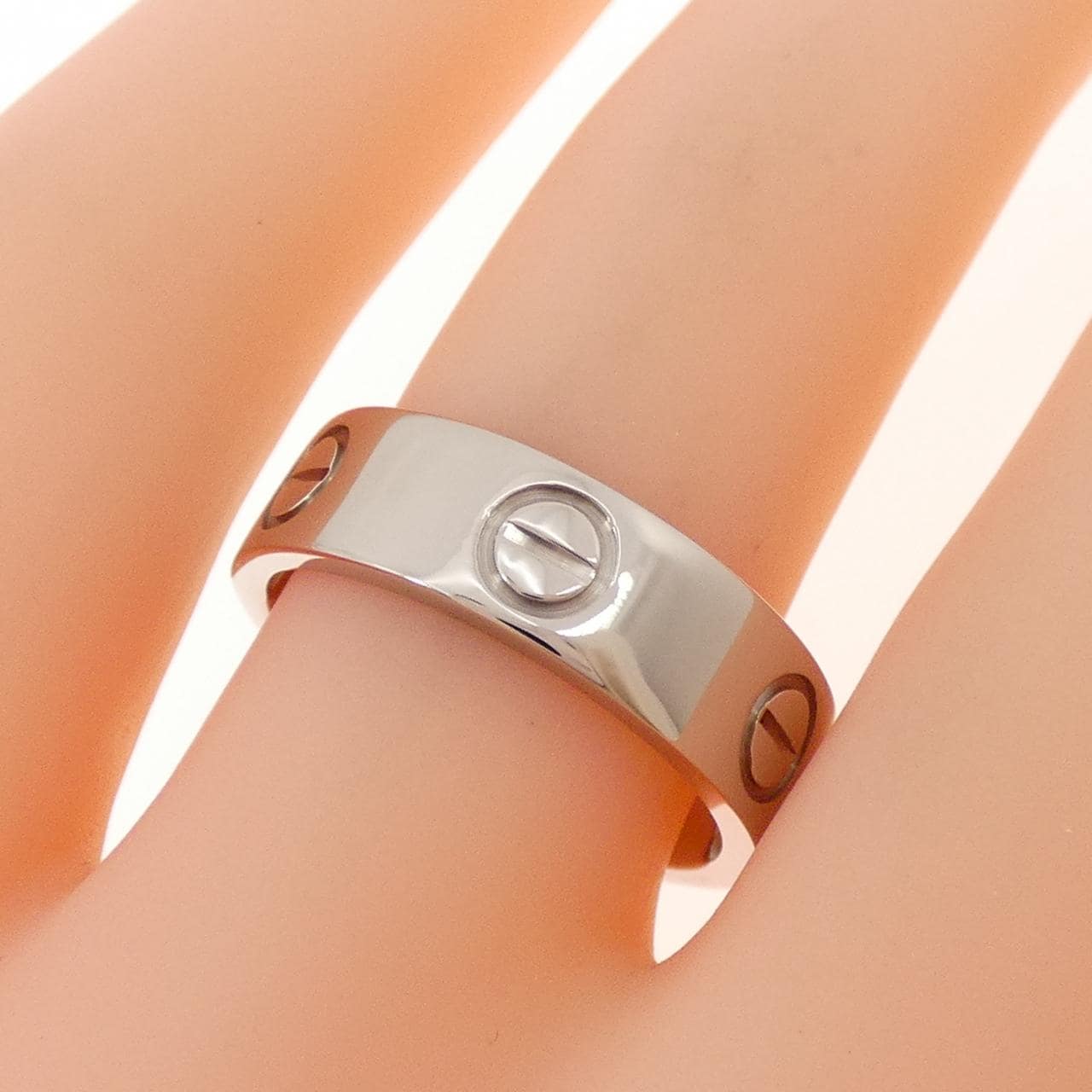 カルティエ ラブ  リング