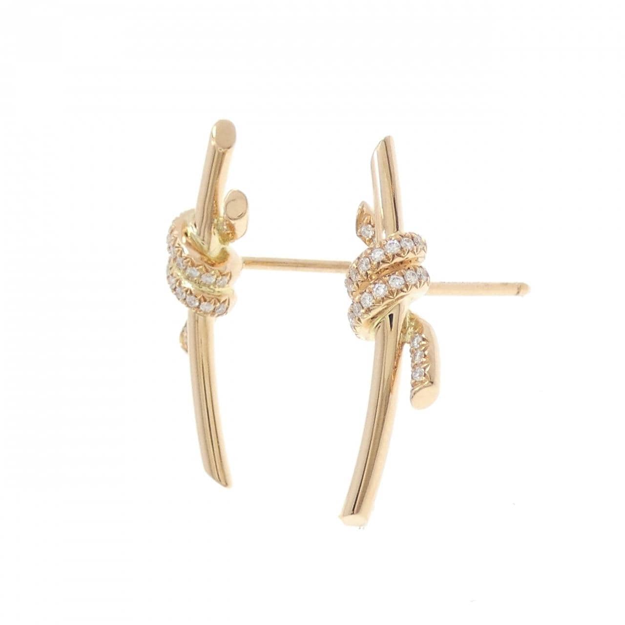ティファニー ノット ピアス | Tiffany & Co.