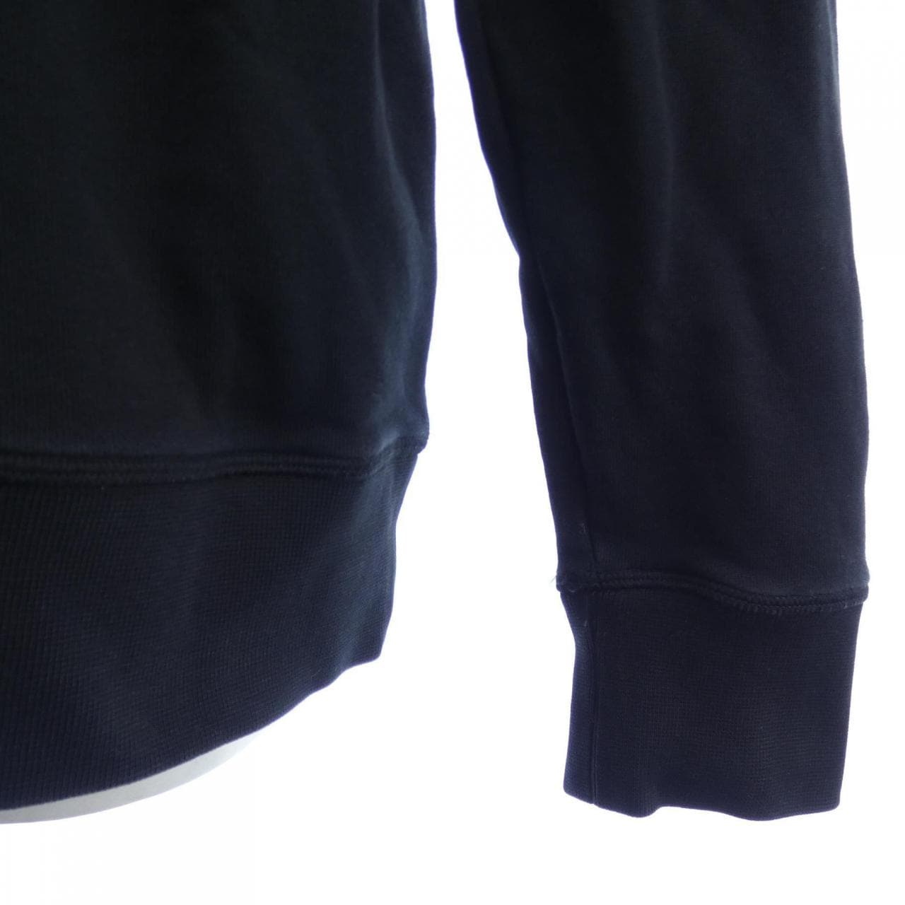 MONCLER天才 蒙克勒天才 E20918049950 頂