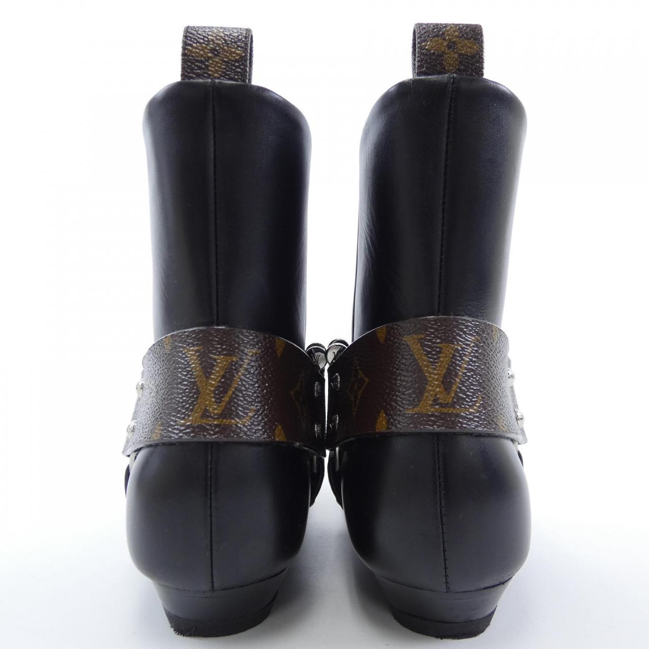 LOUIS LOUIS VUITTON boots