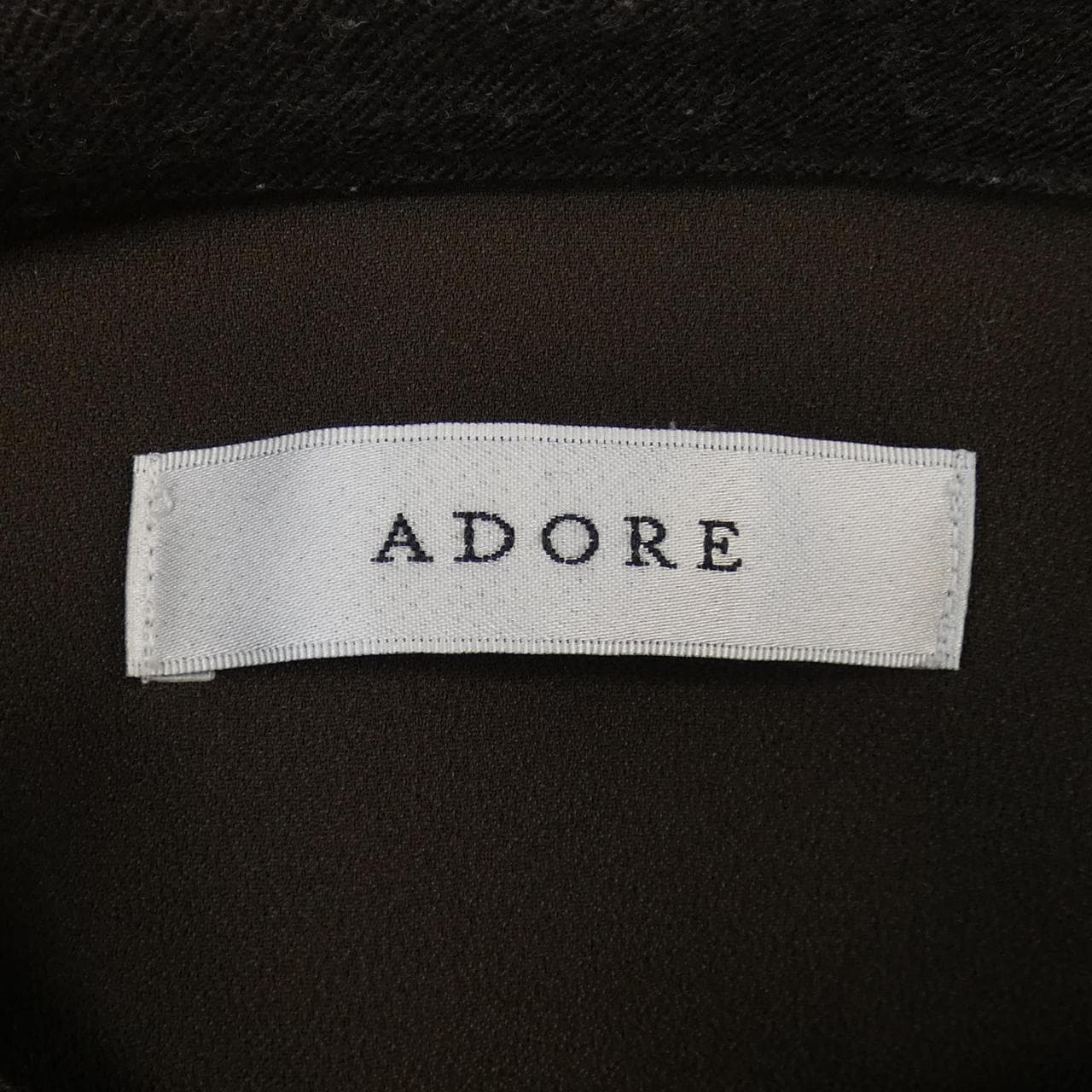 ADORE連衣裙