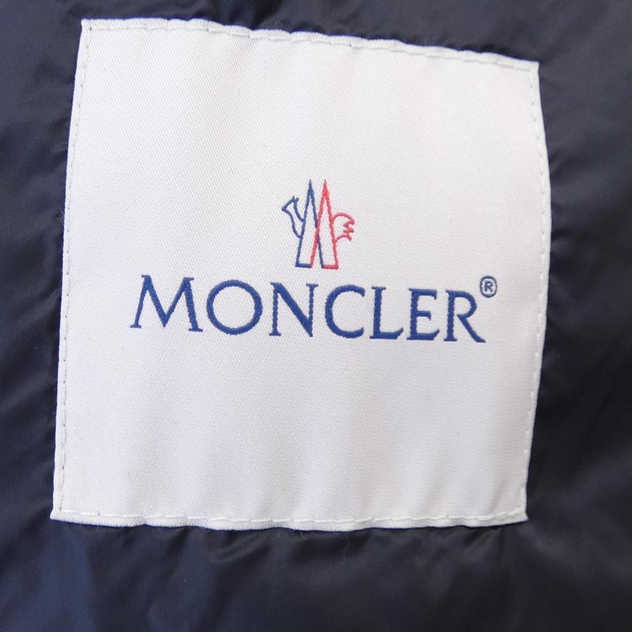 MONCLER蒙克勒羽绒服