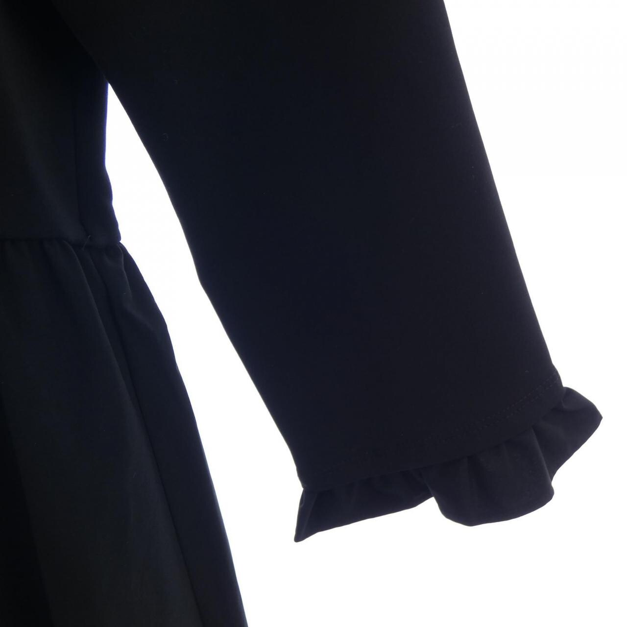 トゥービーシック TO BE CHIC トップス