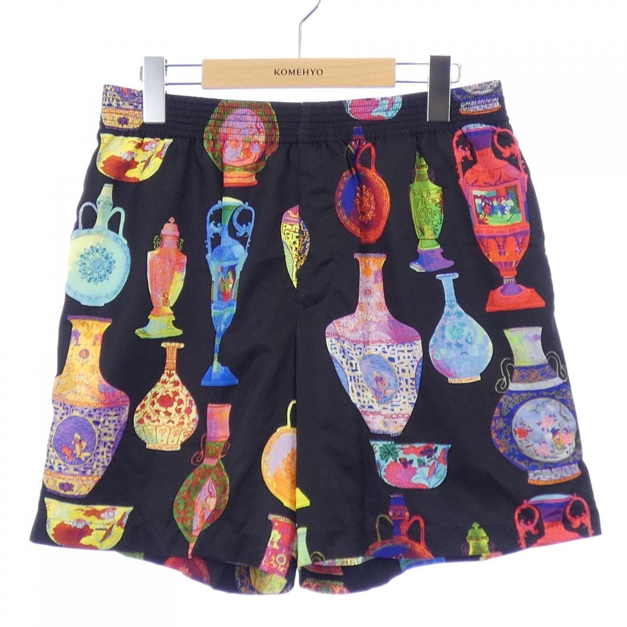 ヴェルサーチェ VERSACE A84097 ショートパンツ