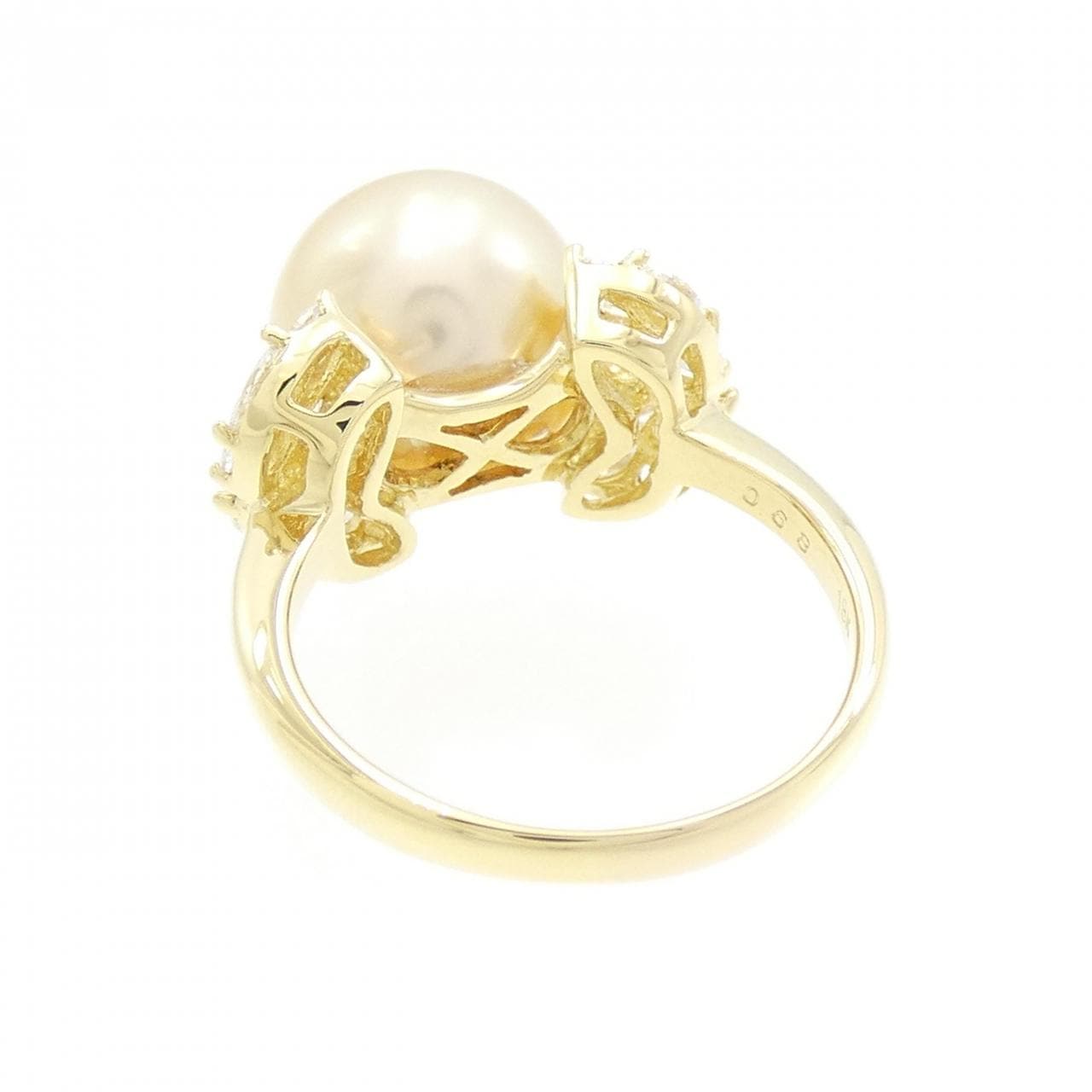 750YG White Butterfly Pearl Ring 10.6mm