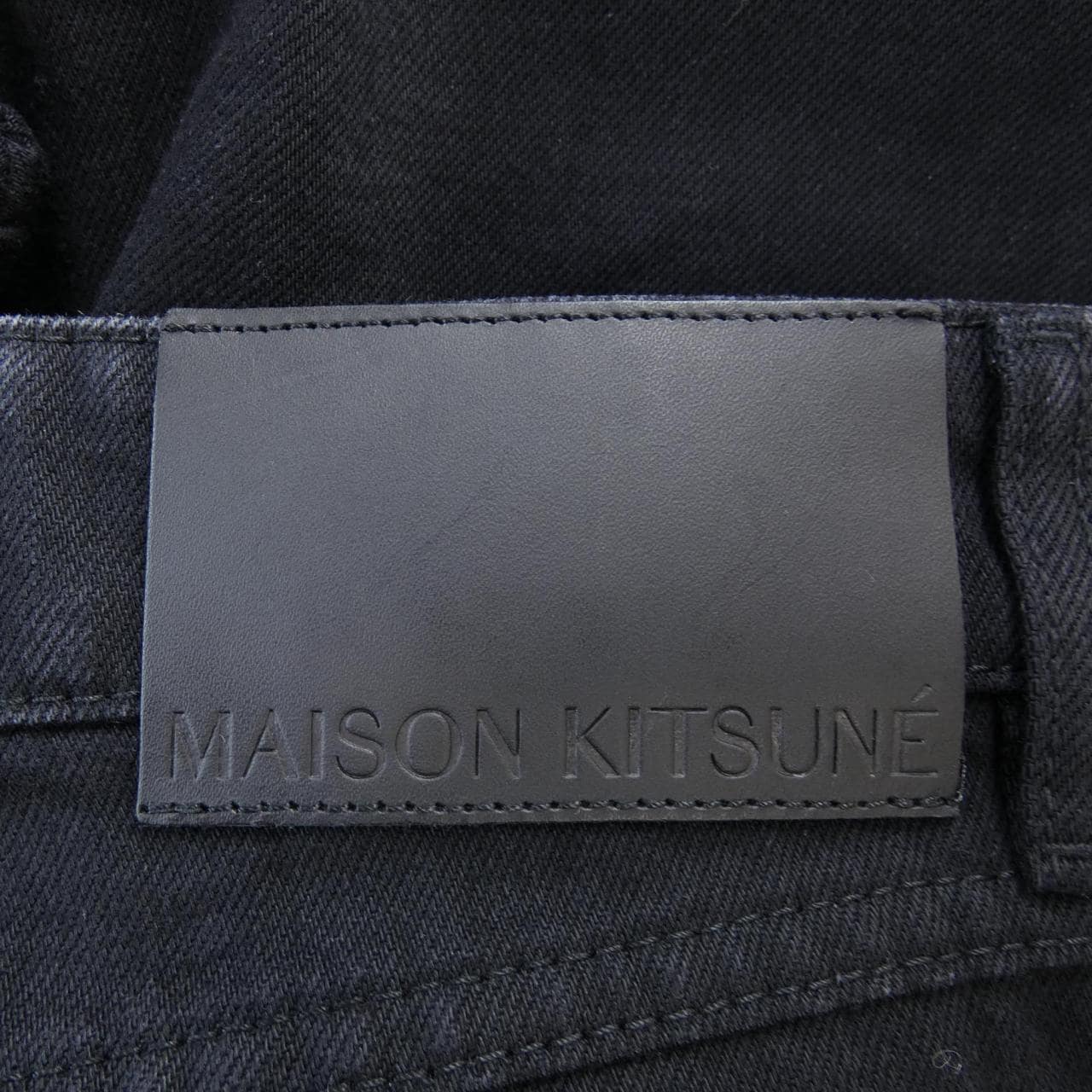 メゾンキツネ MAISON KITSUNE ジーンズ