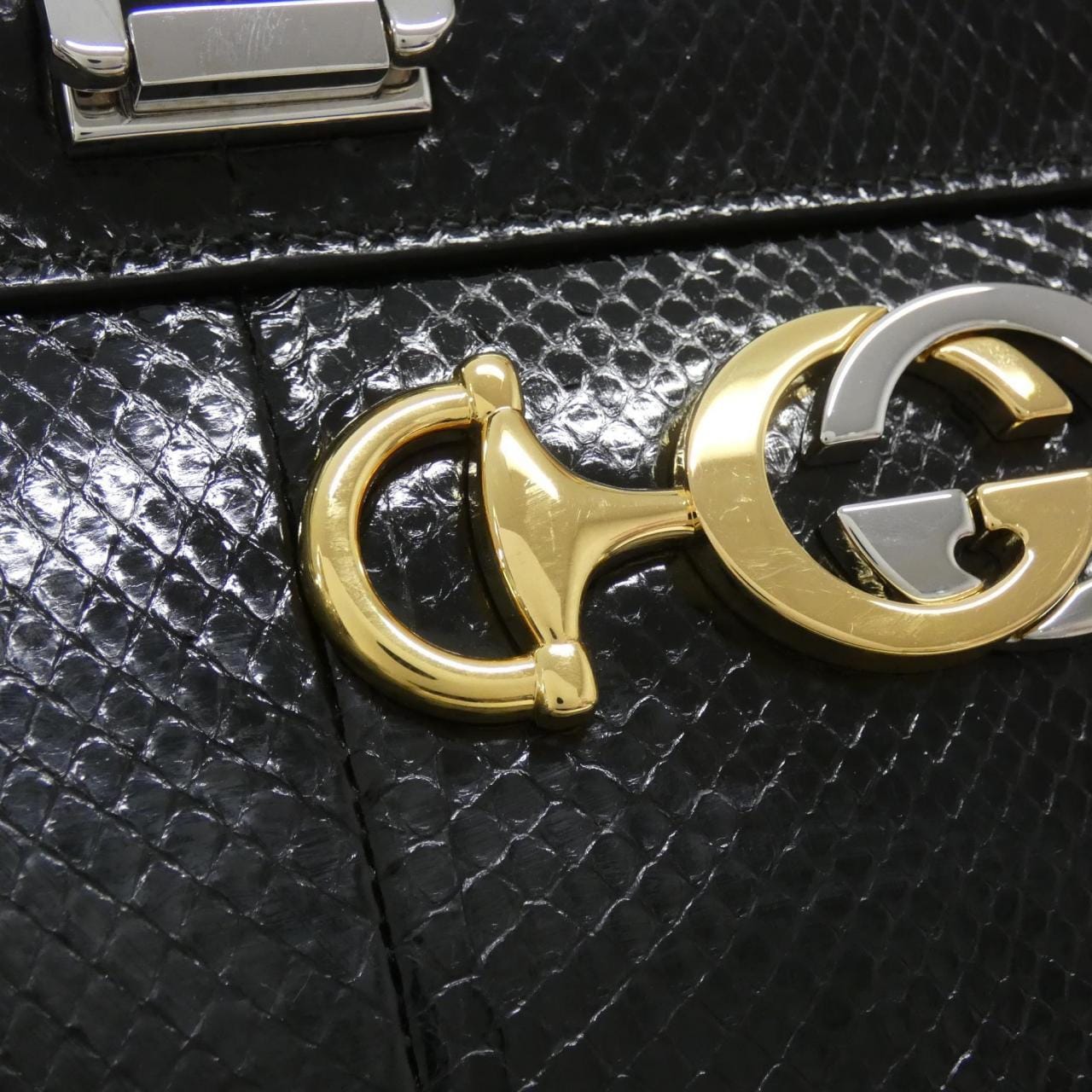 グッチ GUCCI ZUMI 569712 バッグ