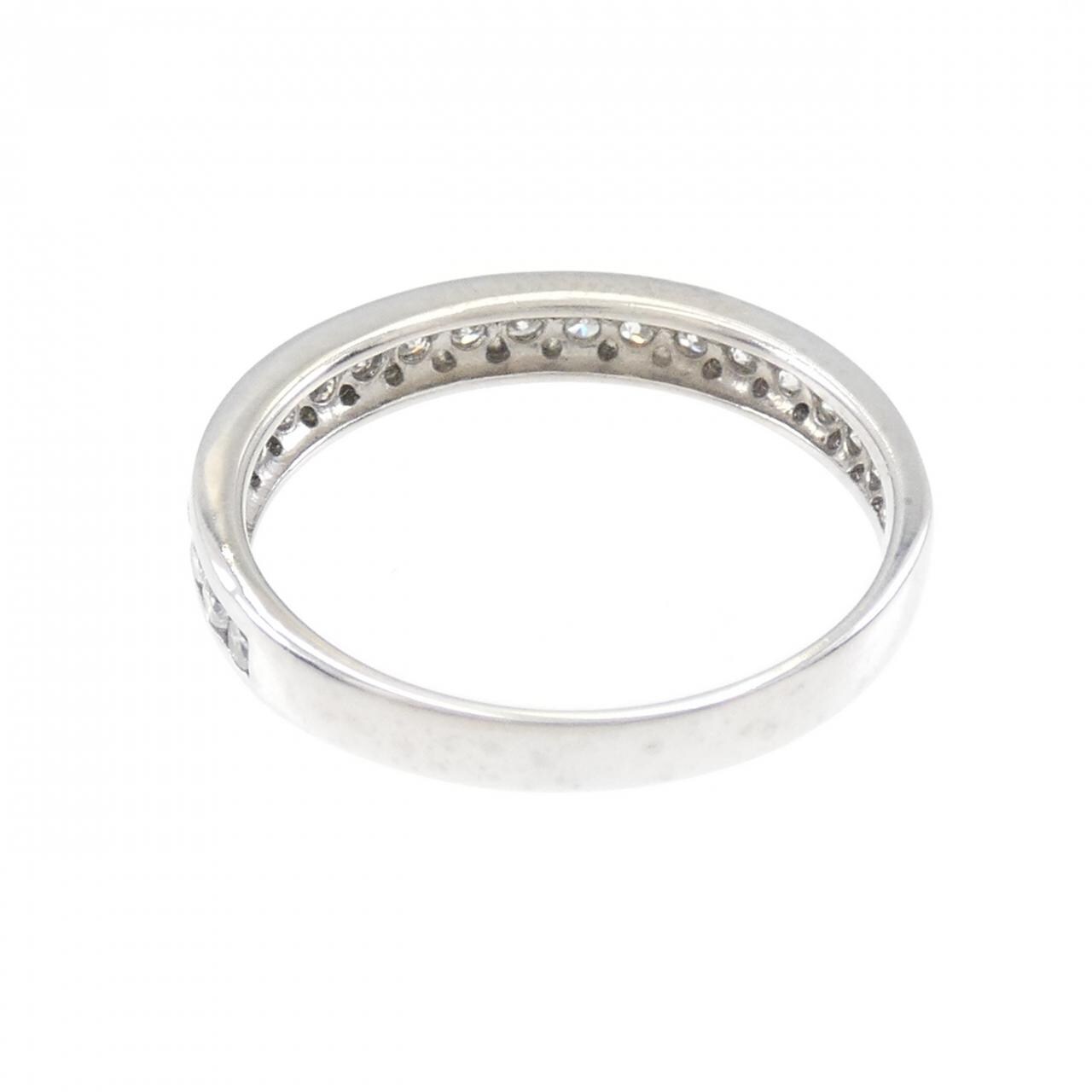 PT900 ハーフエタニティ ダイヤモンド リング 0.33CT