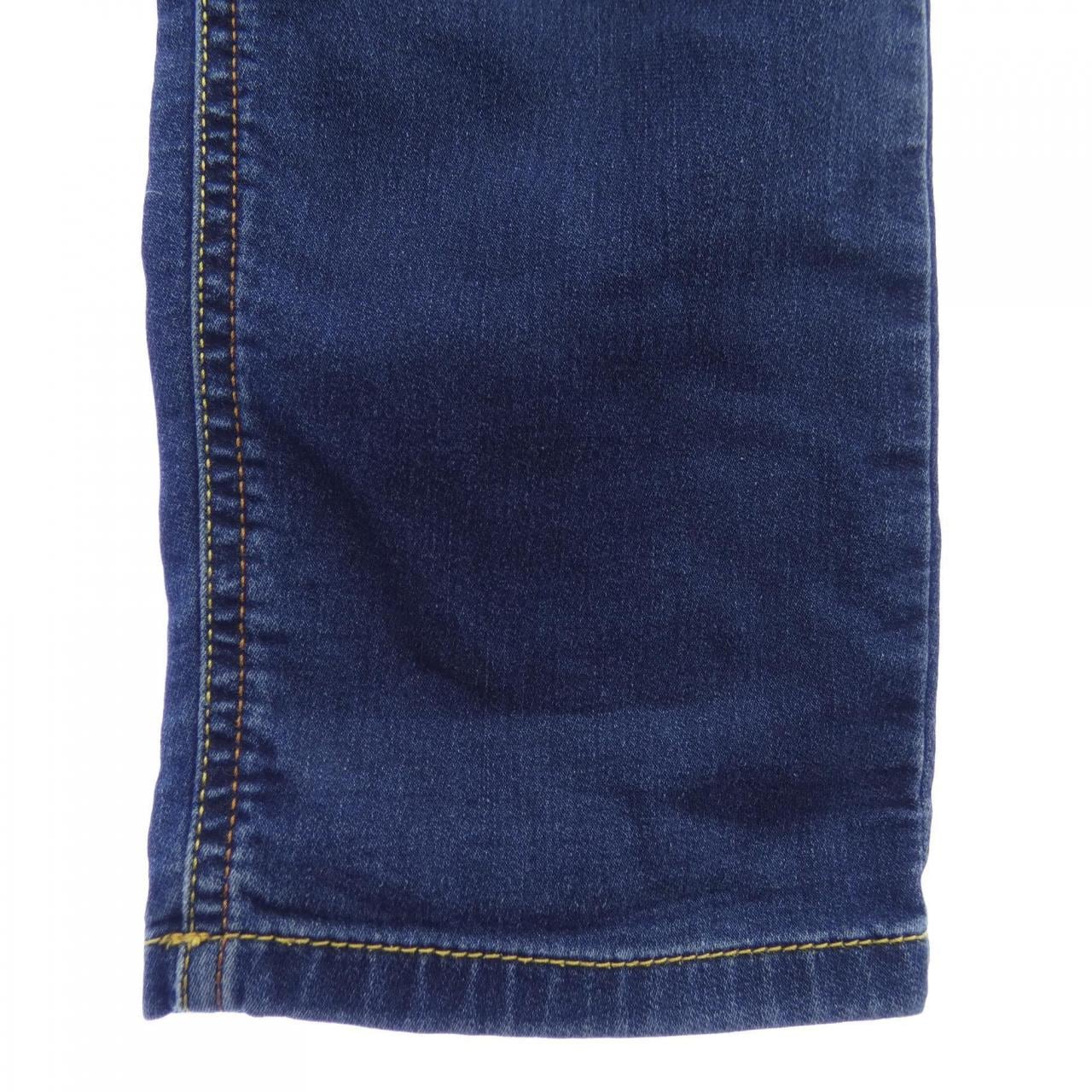 ディーゼル DIESEL ジーンズ