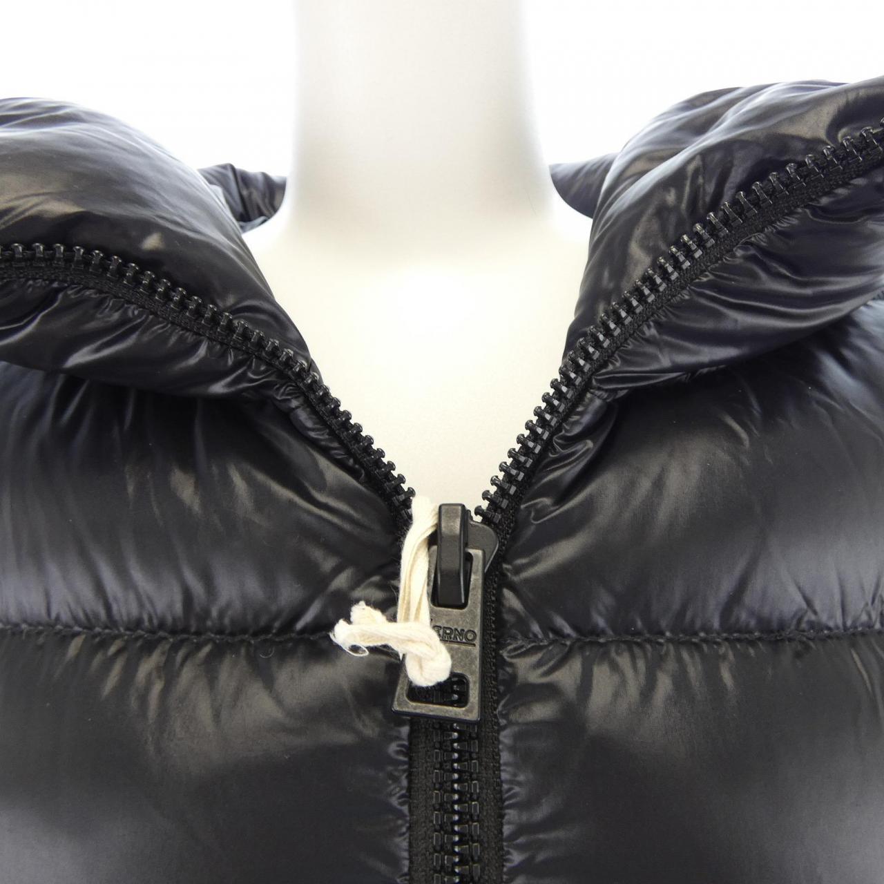 ヘルノ Herno PI1308D ダウンベスト