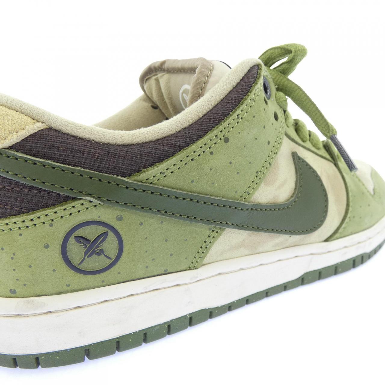 ナイキ NIKE HF8022-300 スニーカー