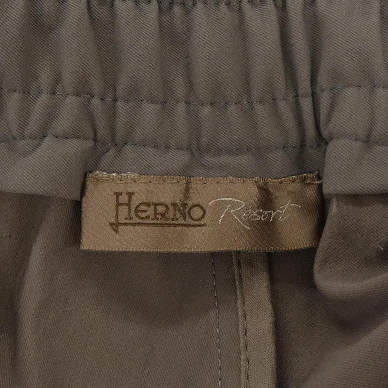 ヘルノ Herno PT00020UR パンツ