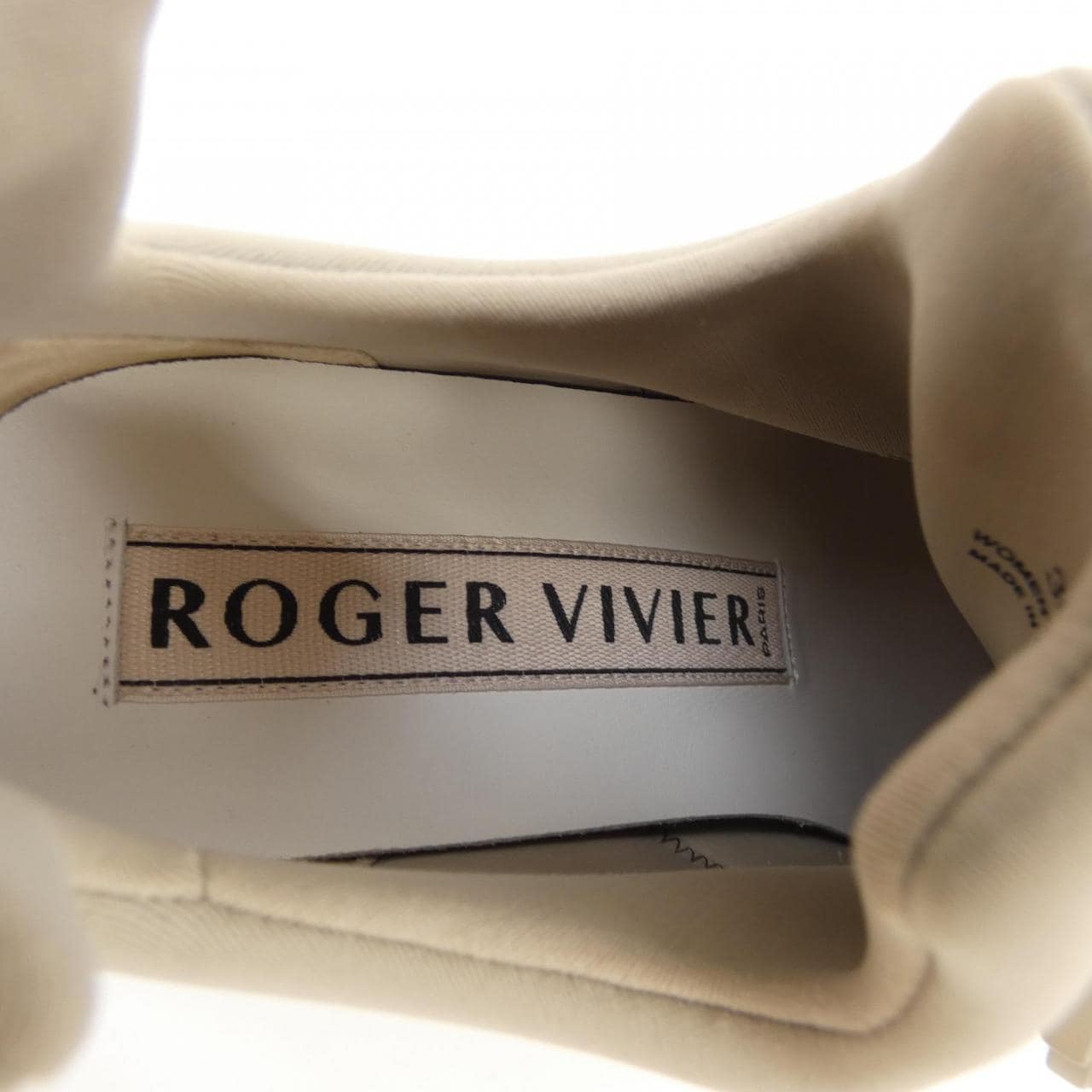 ロジェヴィヴィエ ROGER VIVIER ヴィ ヴ ラン ストラスバックル スニーカー