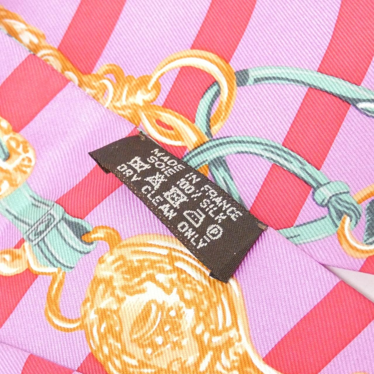 エルメス BRIDES DE GALA BAYADERE ツイリー 062633S スカーフ