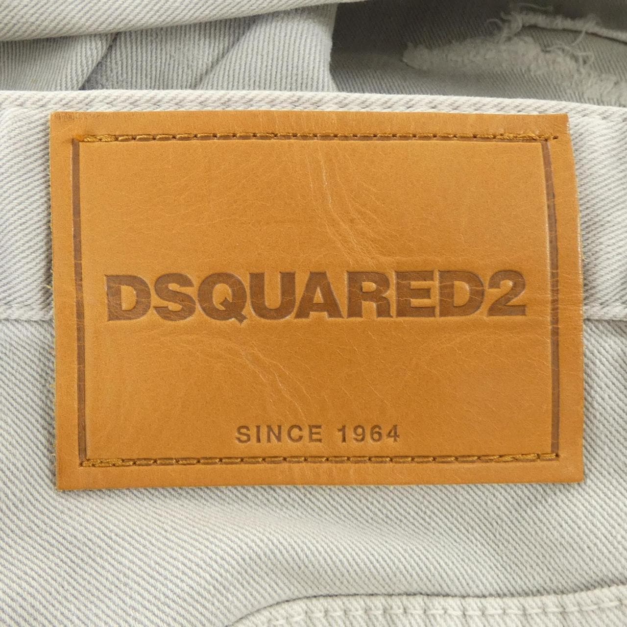 ディースクエアード DSQUARED2 S71LB0885 ジーンズ
