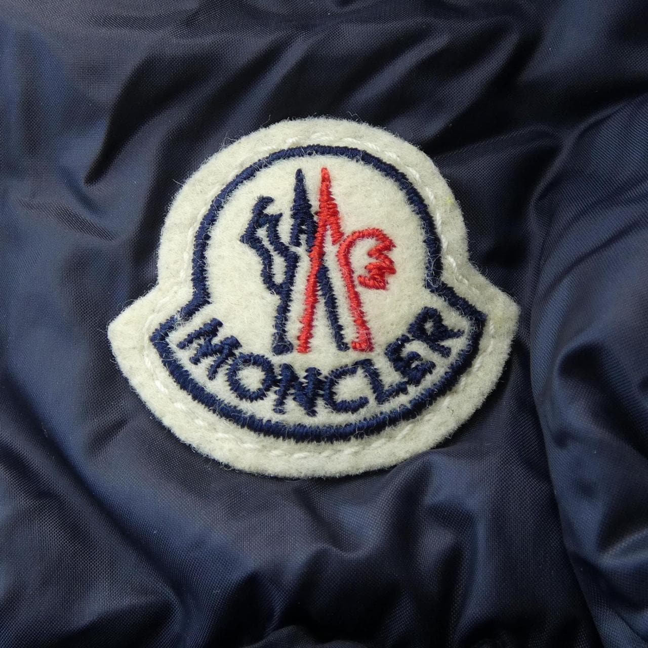 モンクレール MONCLER ダウンジャケット