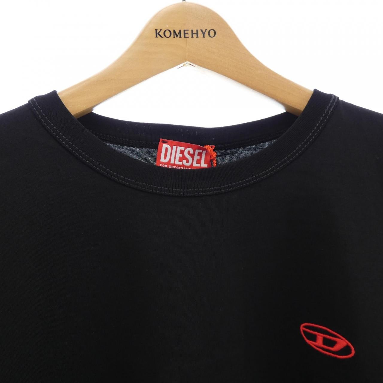 ディーゼル DIESEL Tシャツ