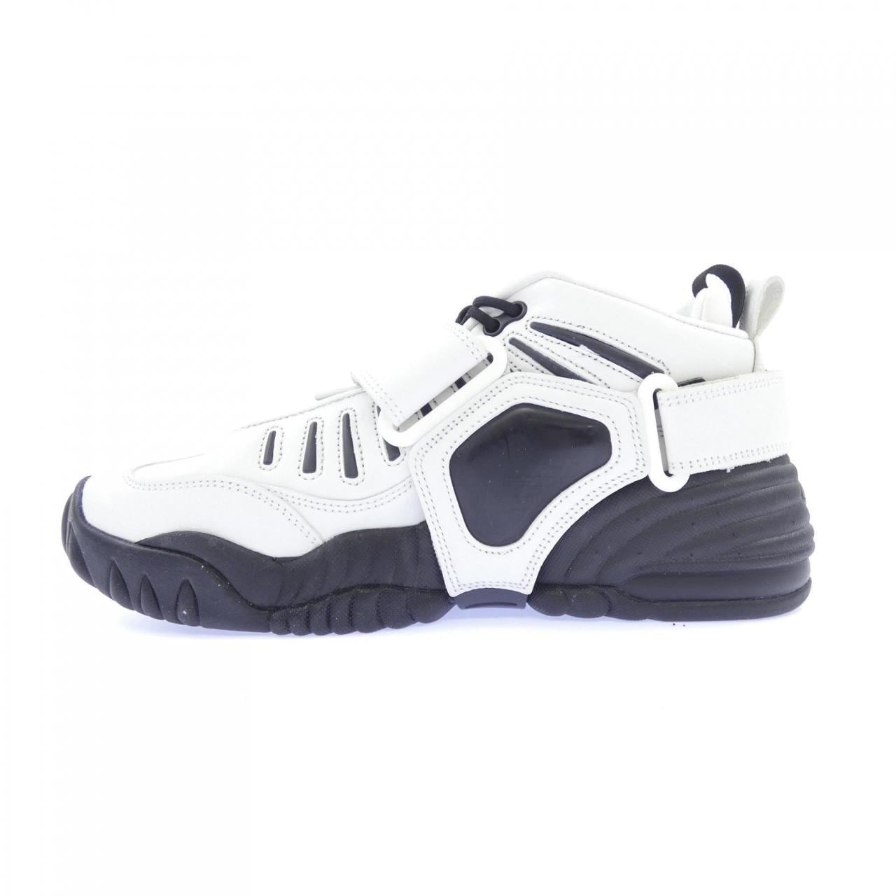 ナイキ NIKE DM8465-100 スニーカー