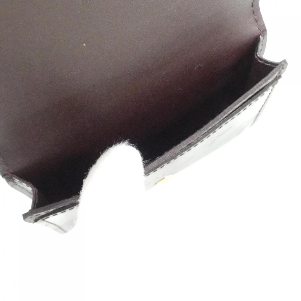 ルイヴィトン ヴェルニ アンヴェロップ カルト ドゥ ヴィジット M91409 カードケース
