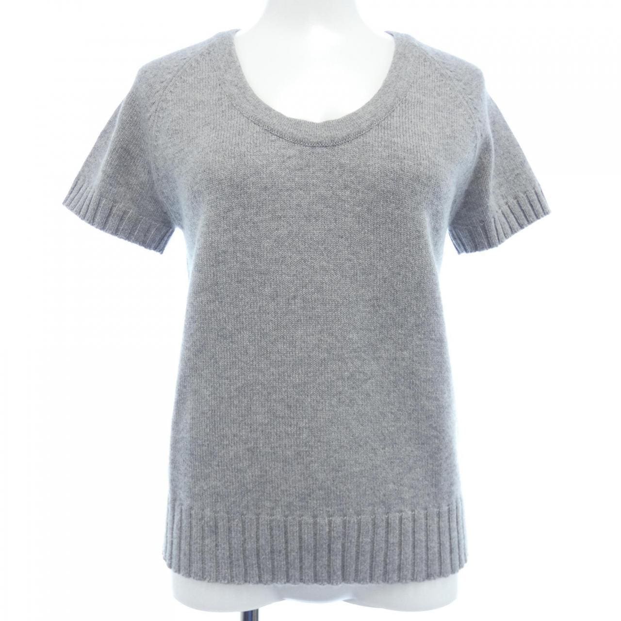 エルメス HERMES *87-7702. ニット