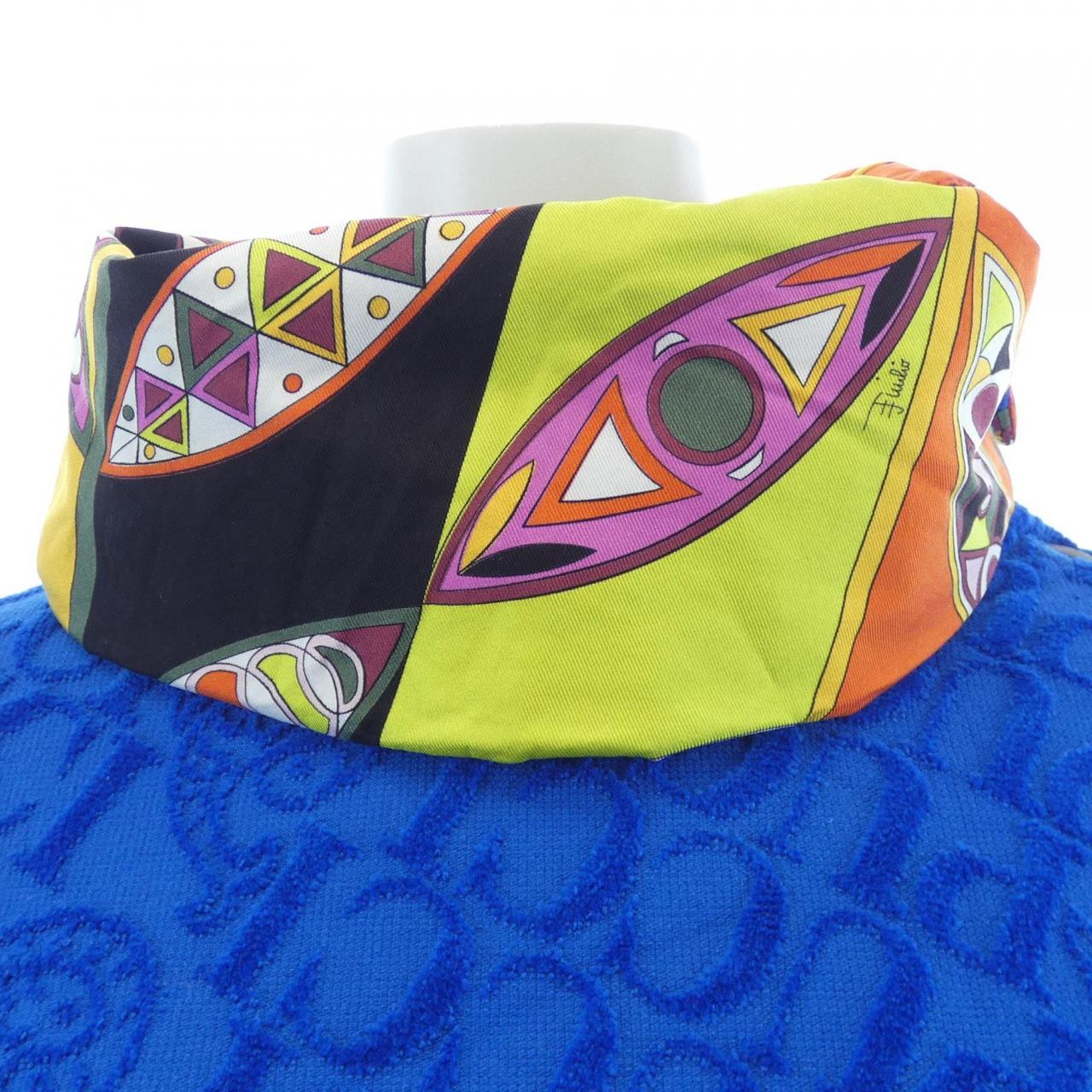 エミリオプッチ EMILIO PUCCI トップス