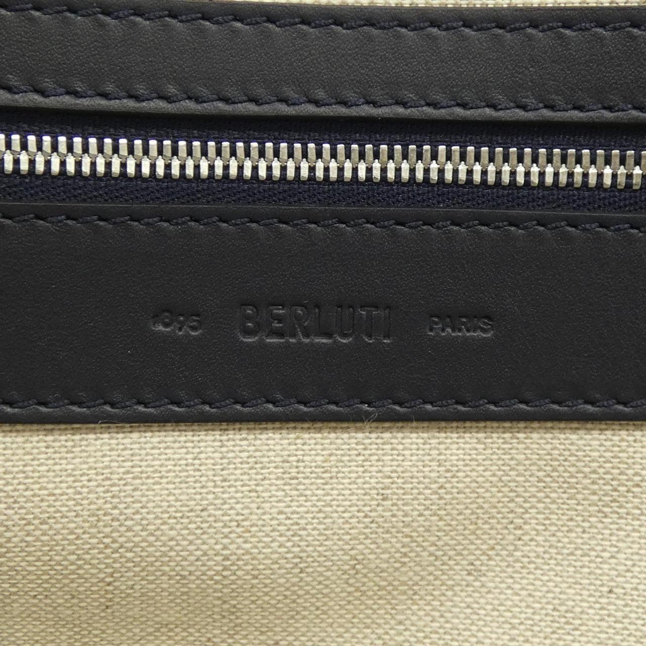 ベルルッティ Berluti トゥジュールジャカードデニムスクリット BAG