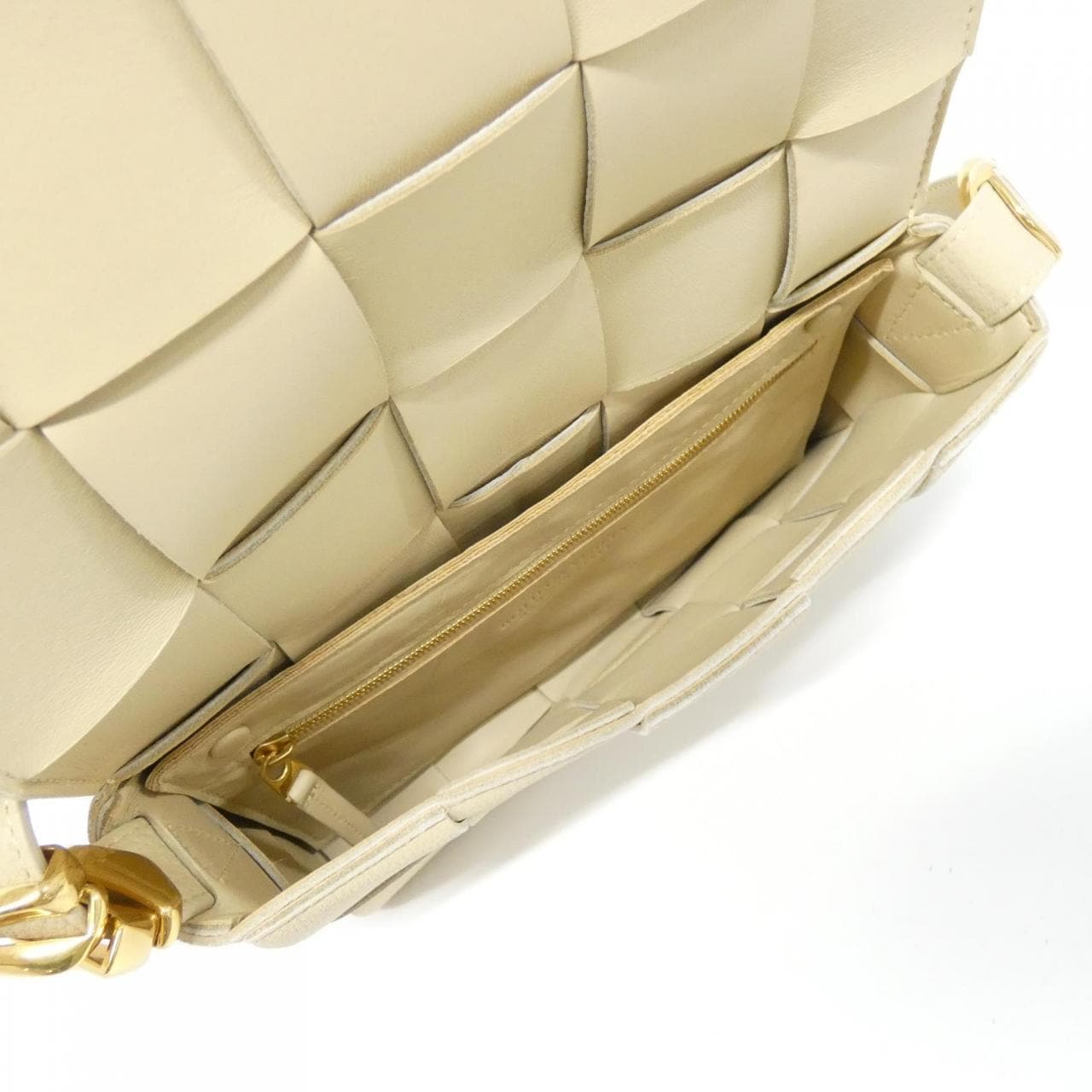 ボッテガヴェネタ 666870 V17H1 ショルダーバッグ