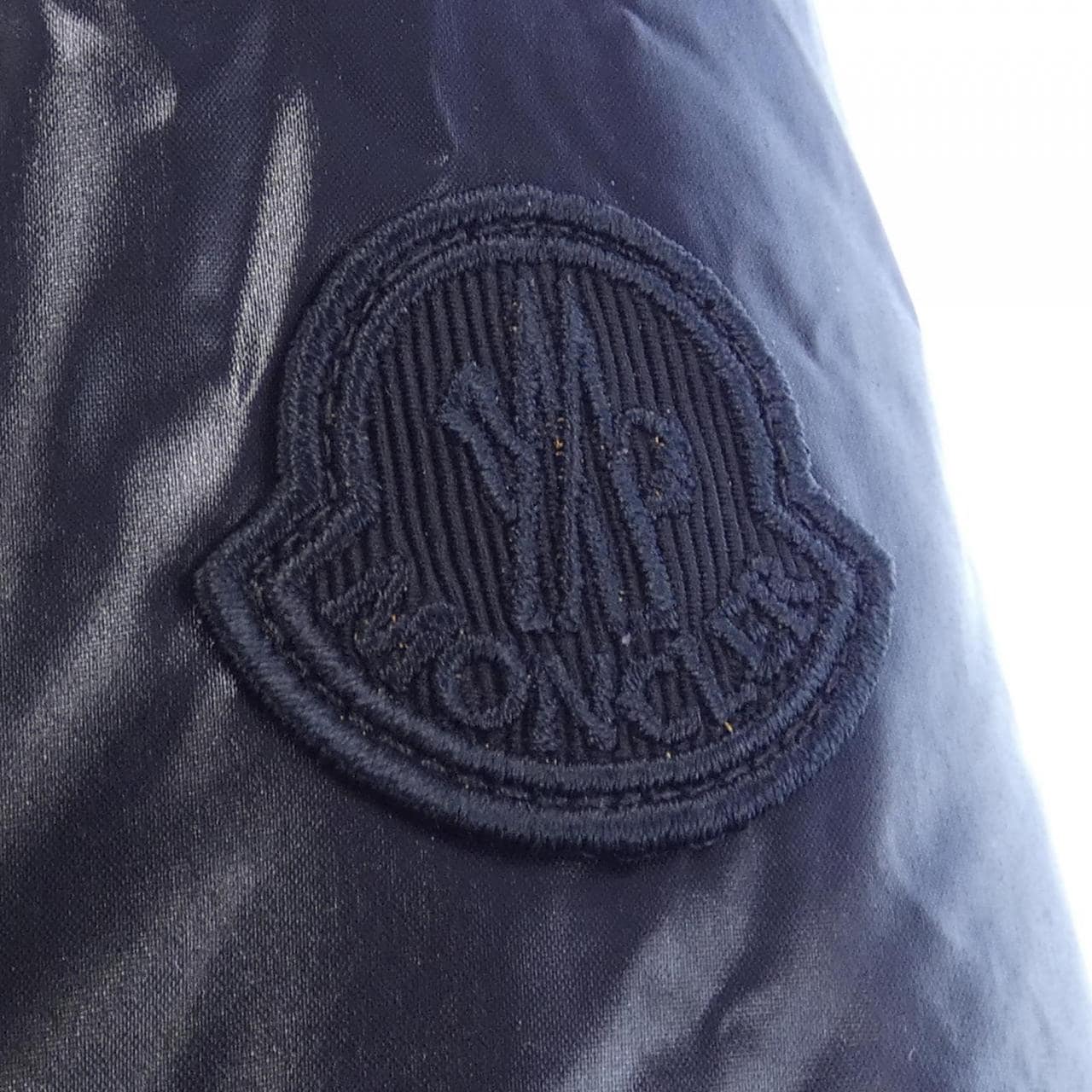 モンクレール MONCLER ダウンジャケット