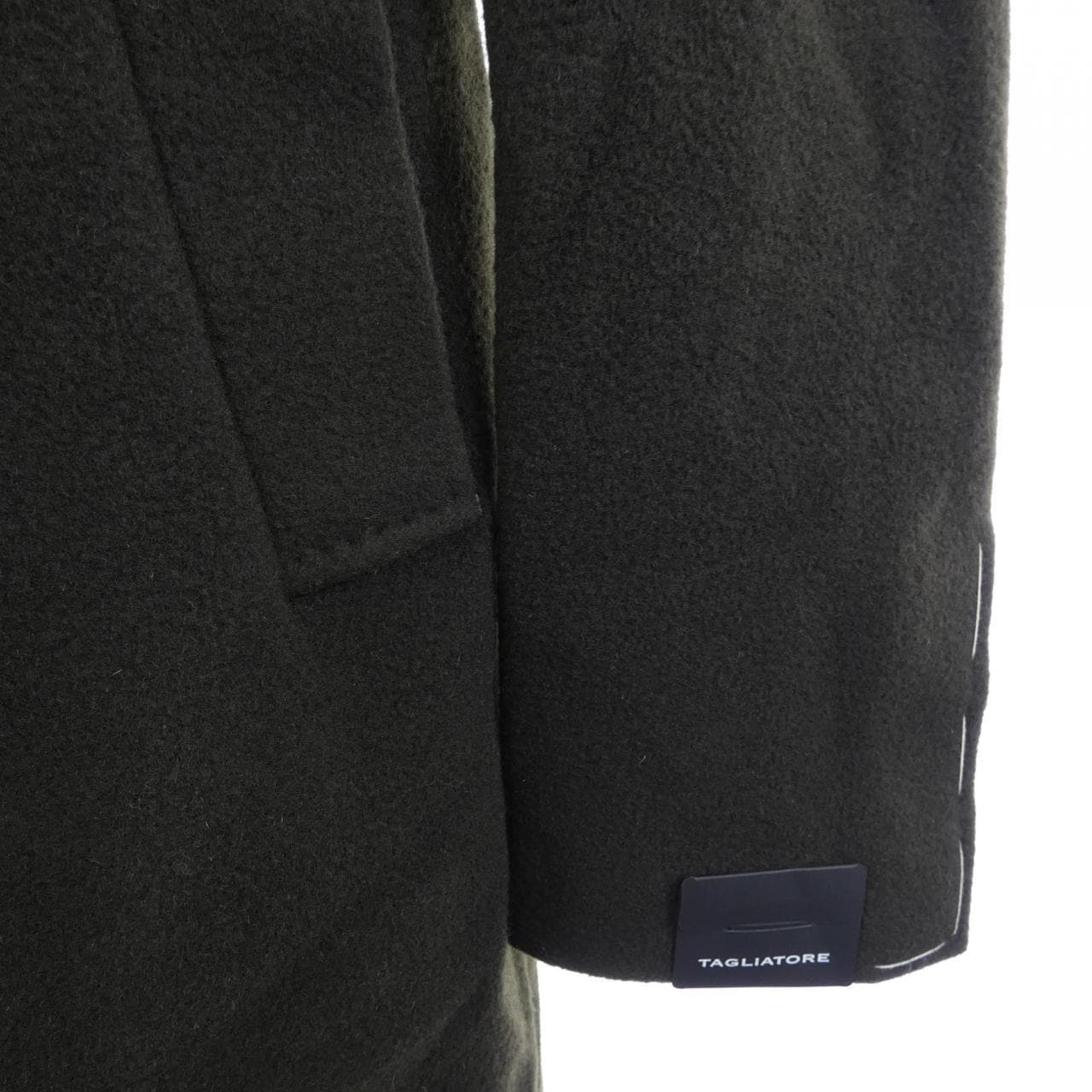 タリアトーレ TAGLIATORE C-STEPHAN コート