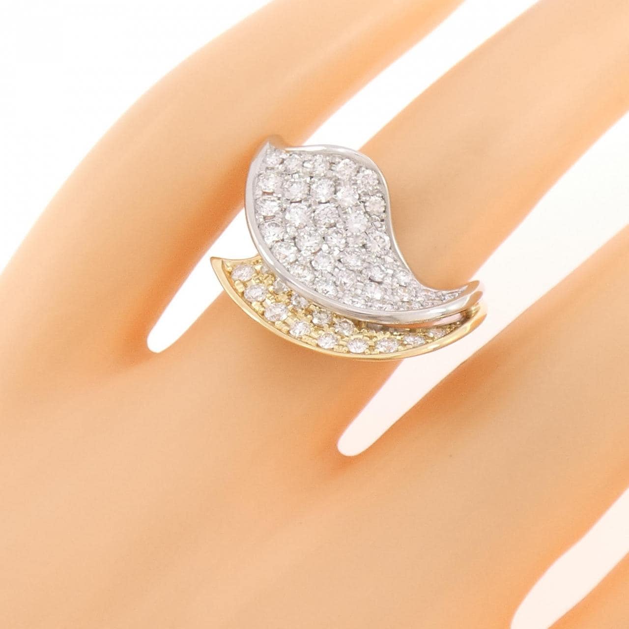 K18YG/PT900 ダイヤモンド リング 1.04CT