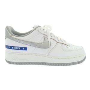 ナイキ NIKE DC5209-100 スニーカー