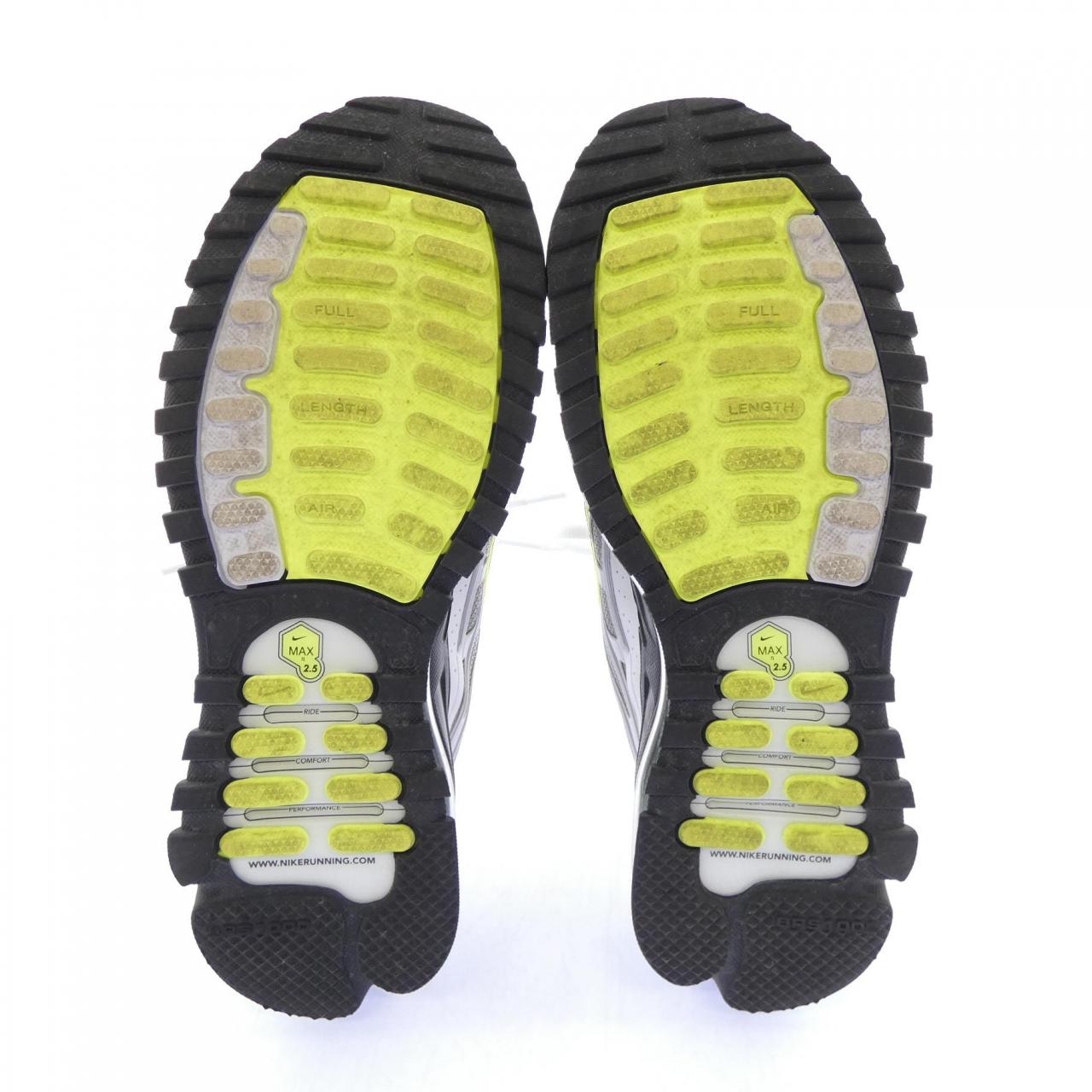 ナイキ NIKE IQ0290-100 スニーカー