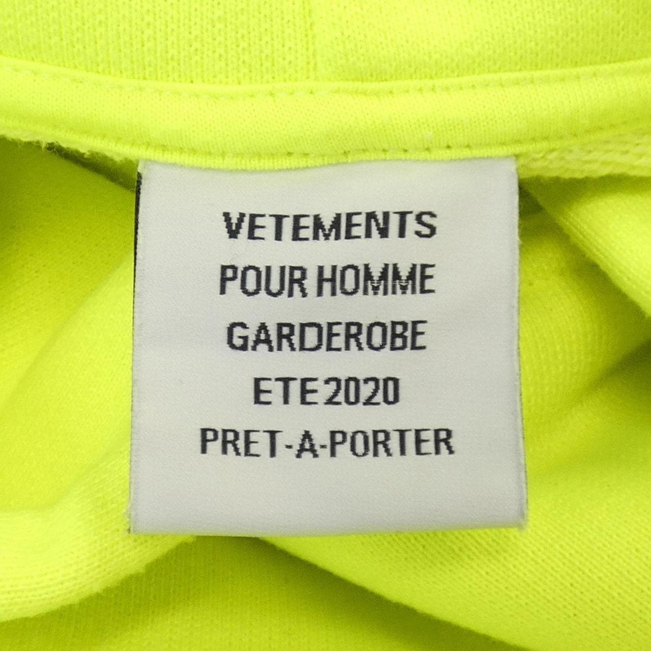 ヴェトモン VETEMENTS パーカー