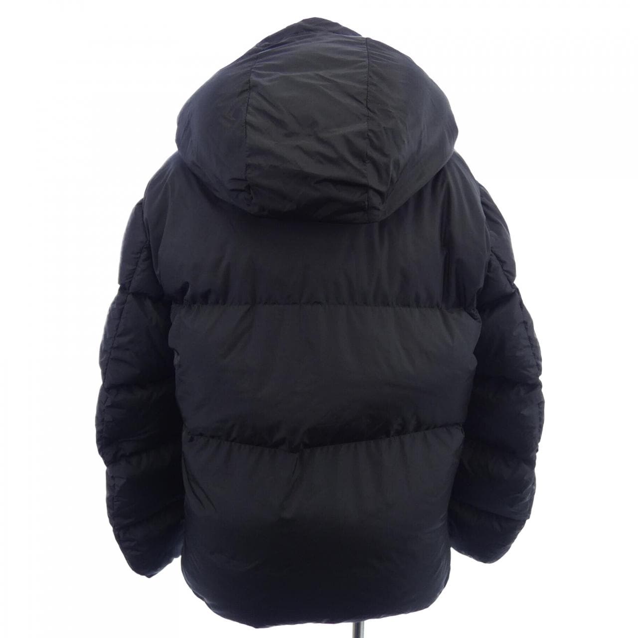 モンクレール MONCLER MONTCLA ダウンジャケット