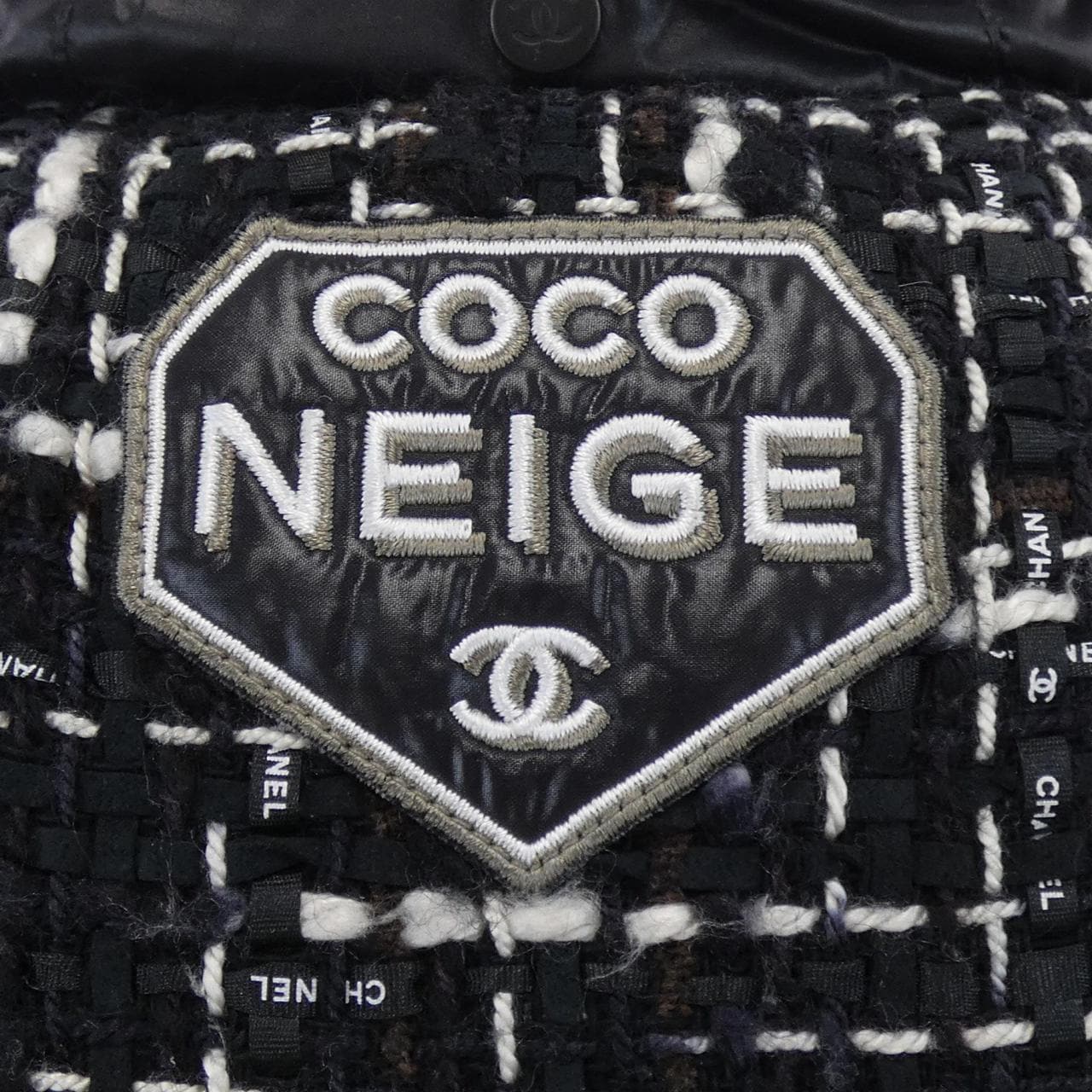 シャネル CHANEL P59430V31559 ダウンベスト