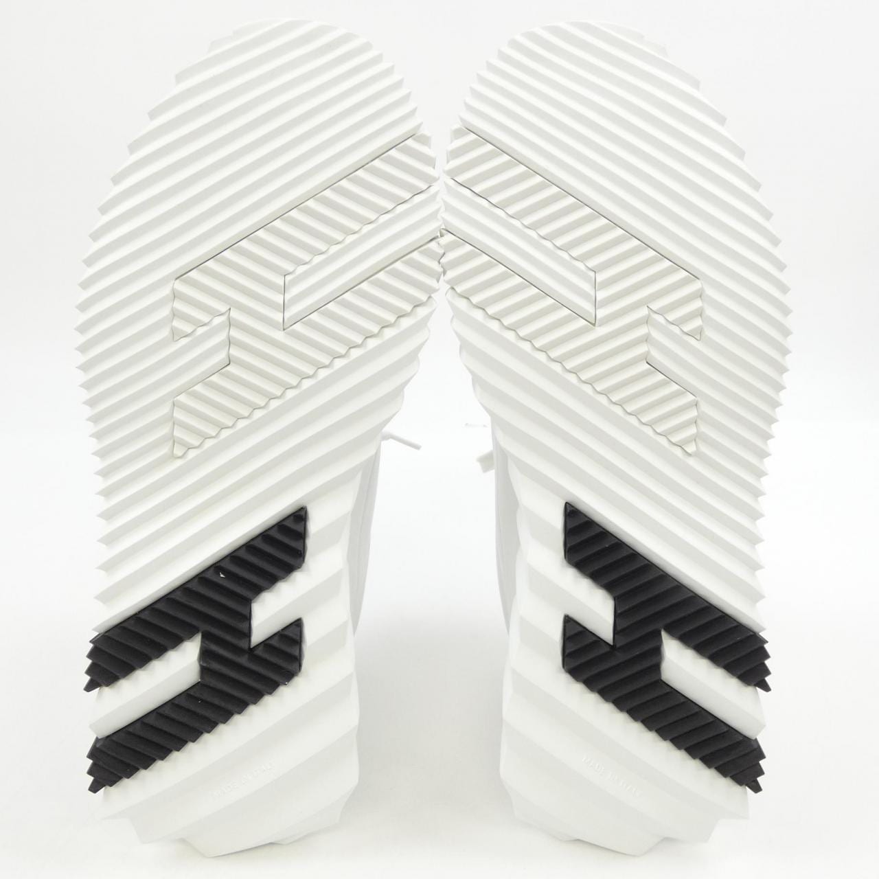 エルメス HERMES ジャンプ 242839Z スニーカー