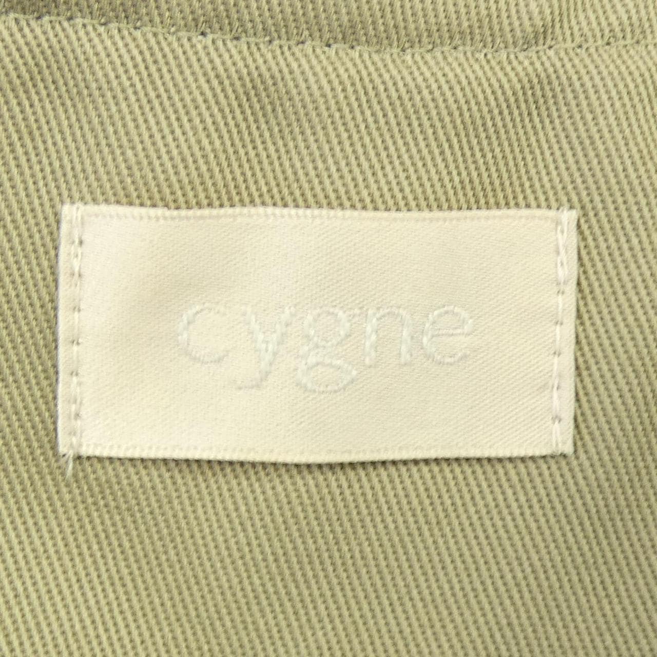 シーニュ Cygne コート