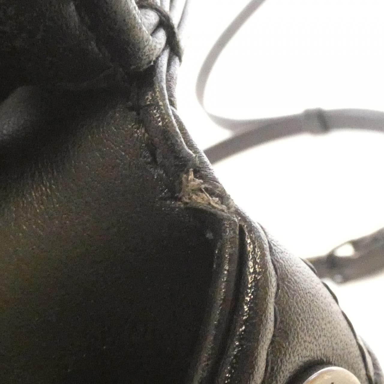 バレンシアガ B ロゴ ショルダー M キルテッド 593371 ショルダーバッグ