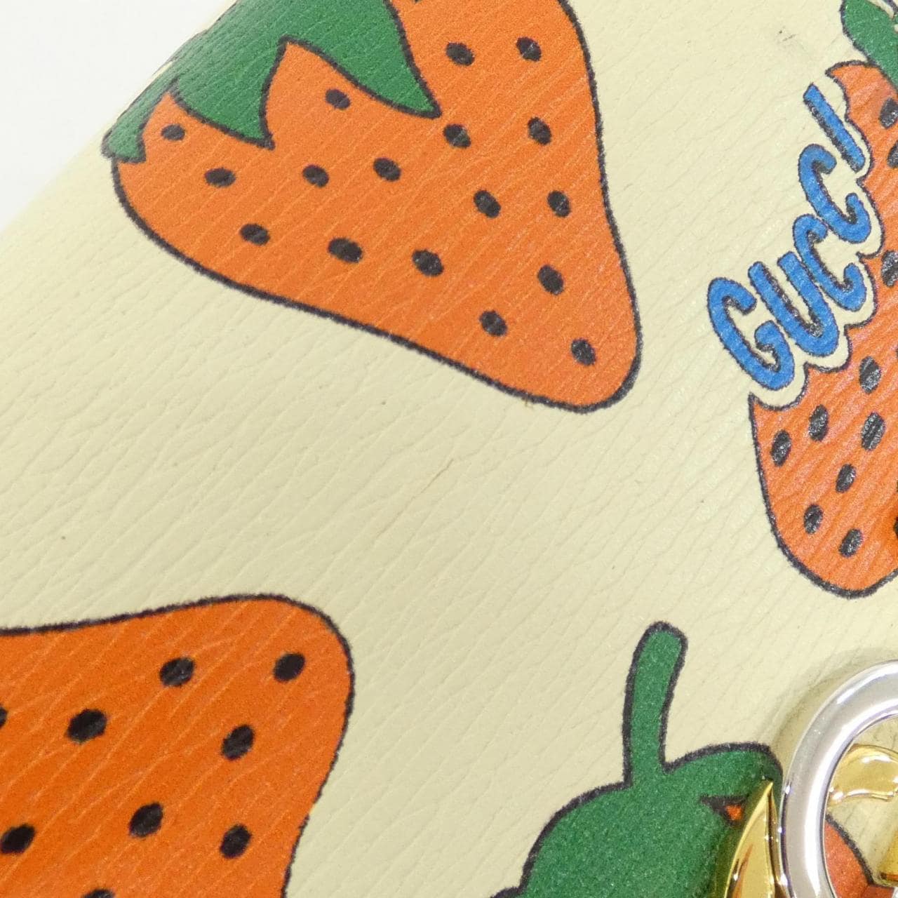 グッチ GUCCI ZUMI 570660 08PAX 財布