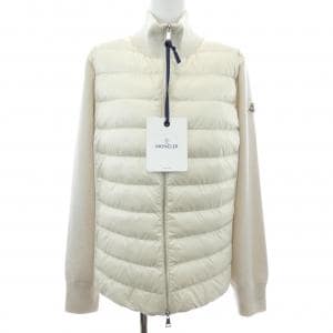 モンクレール MONCLER 20939B00023 ダウンジャケット