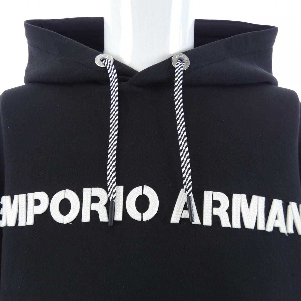 エンポリオアルマーニ EMPORIO ARMANI パーカー